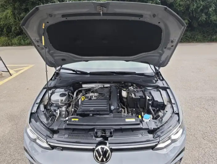 Volkswagen Golf 2021 Model 280TSI DSG R-Line – фото 9