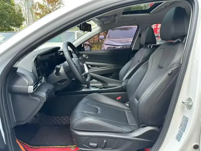 Hyundai Ioniq 2023 Model 1.5L CVT GLX Elite Edition – фото 8