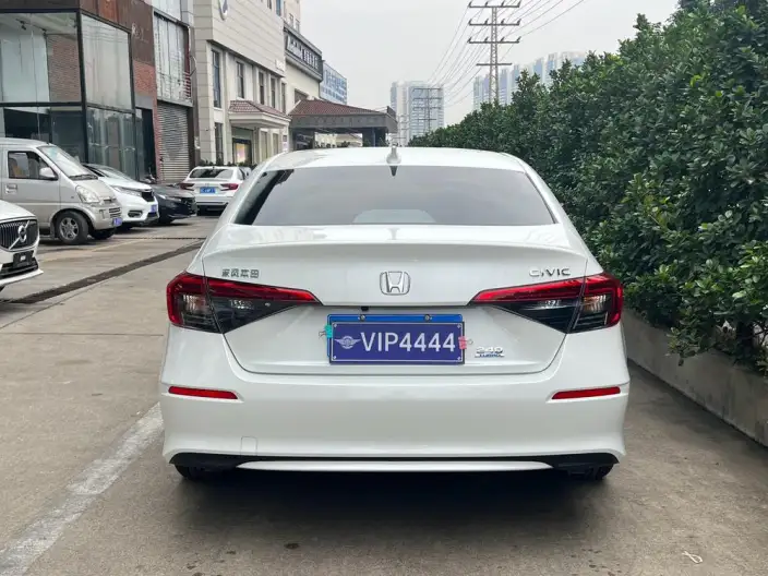 Honda Civic 2022 Model 240TURBO CVT Dynamic Edition – фото 5
