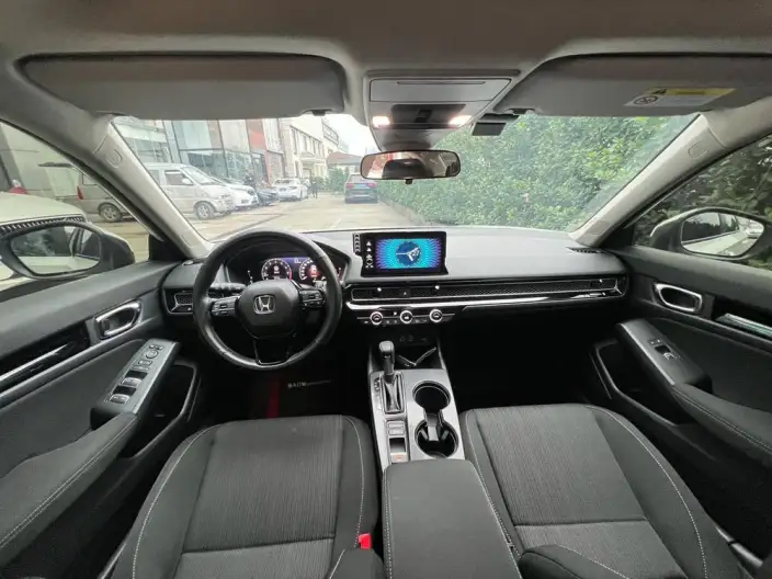Honda Civic 2022 Model 240TURBO CVT Dynamic Edition – фото 9