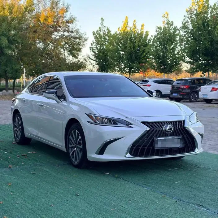 Lexus ES 2022 Model 200 Superior Edition