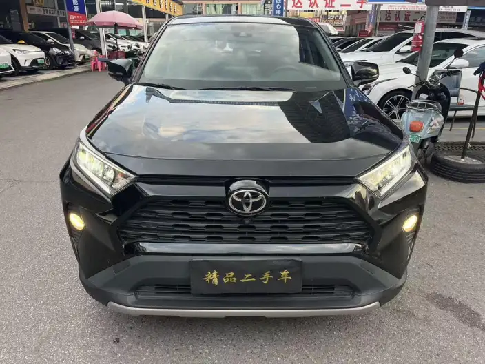Toyota RAV4 2022 Model 2.0L CVT 2WD Fashion PLUS Edition – фото 2