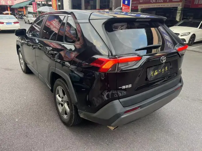 Toyota RAV4 2022 Model 2.0L CVT 2WD Fashion PLUS Edition – фото 4