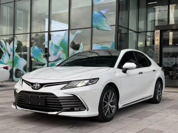 Toyota Camry 2023 Model 2.5G Deluxe Edition – фото 1