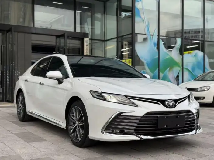 Toyota Camry 2023 Model 2.5G Deluxe Edition – фото 3