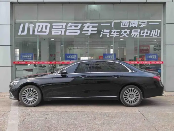 Mercedes-Benz E-Class 2023 Model E 300 L Luxury Model sedan – фото 3