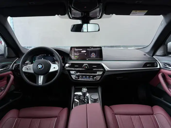 BMW 5 Series 2023 Model 530Li Exclusive Model M Sports Set – фото 8