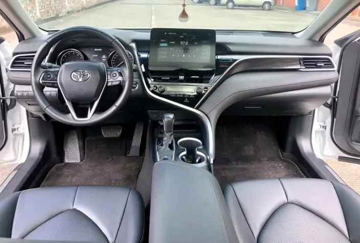 Toyota Camry 2023 Model 2.0G Deluxe Edition – фото 6