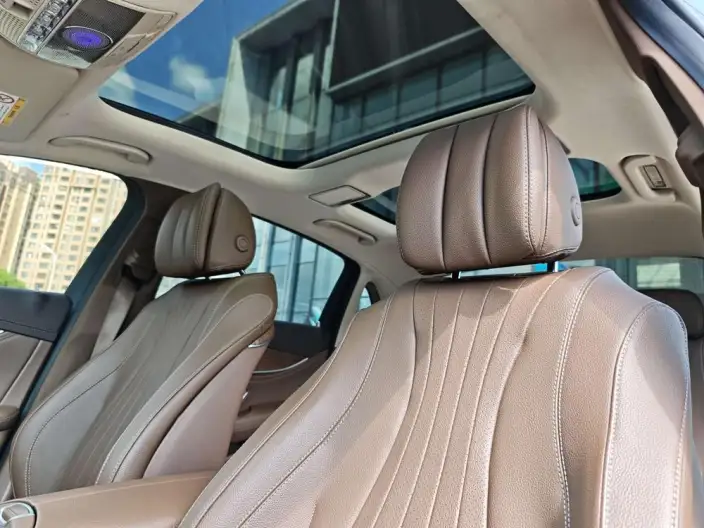 Mercedes-Benz E-Class 2023 Model Facelift E 260 L sedan – фото 8