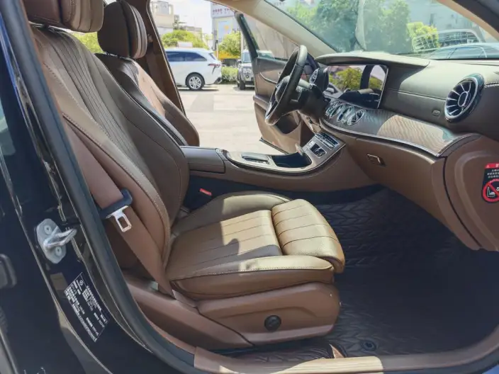 Mercedes-Benz E-Class 2023 Model Facelift E 260 L sedan – фото 10