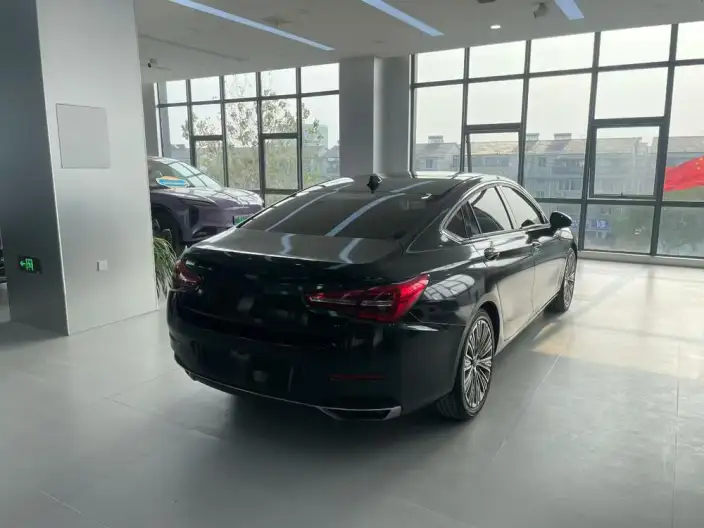 Hongqi H5 Classic 2022 Model 1.8T Automatic Smart Flag Enjoy Edition – фото 3