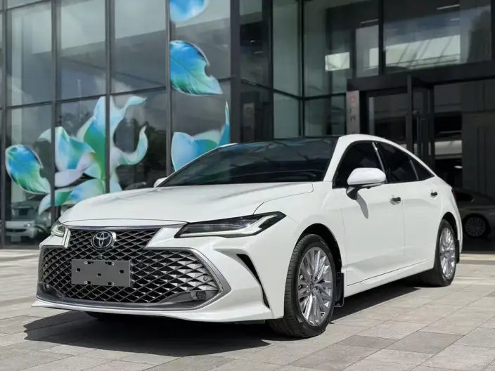 Toyota Avalon 2024 Model Intelligent Hybrid 2.5L E-CVT XLE Premium Edition – фото 1