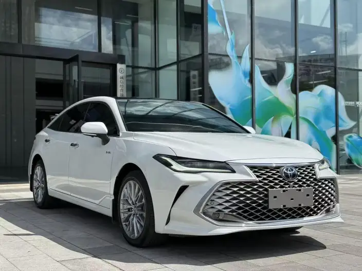 Toyota Avalon 2024 Model Intelligent Hybrid 2.5L E-CVT XLE Premium Edition – фото 3