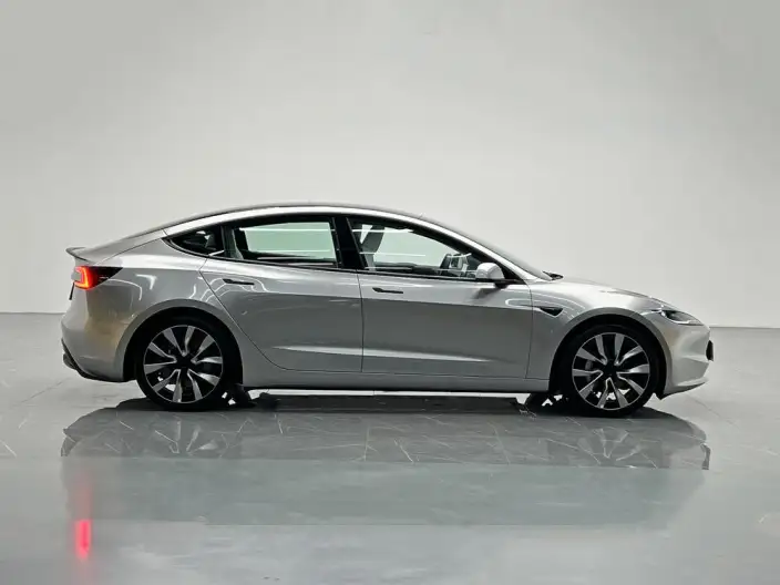 Model 3 2023 Model Rear-wheel drive version – фото 8