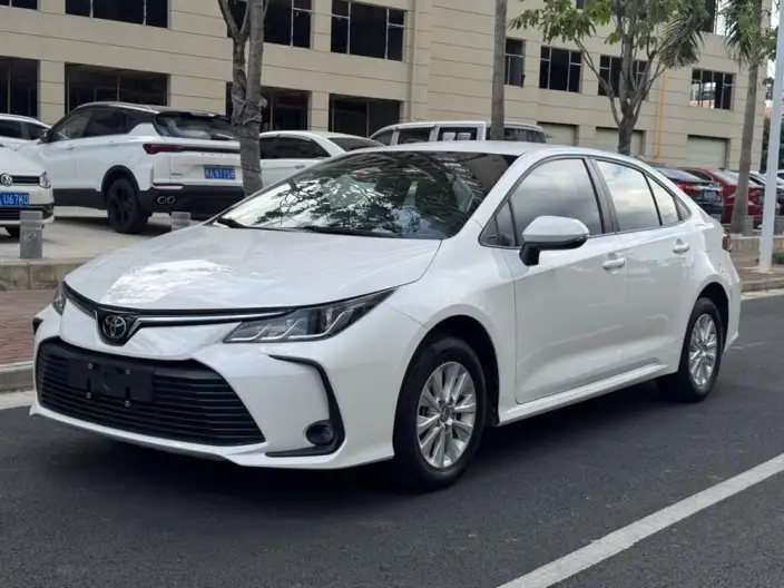 Toyota Corolla 2022 Model 1.2T S-CVT Pioneer PLUS Edition – фото 1