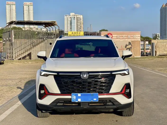 Changan CS35 PLUS 2023 Model Changxiang Edition Blue whale NE 1.4T DCT Luxury Model
