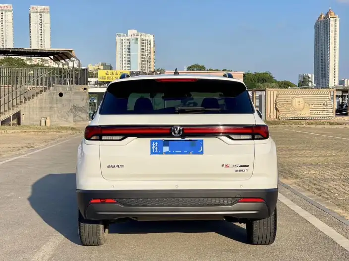 Changan CS35 PLUS 2023 Model Changxiang Edition Blue whale NE 1.4T DCT Luxury Model – фото 5