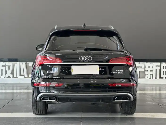Audi Q5L 2022 Model 45T Luxury Dynamic Model – фото 5