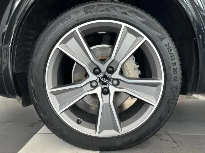 Audi Q5L 2022 Model 45T Luxury Dynamic Model – фото 9