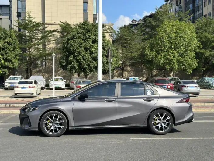 Emzoom 2021 Model 270T J15 Edition