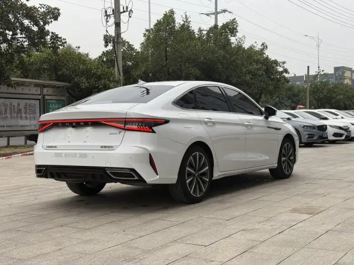 Chery Arrizo 8 2022 Model 1.6TGDI DCT Zhen – фото 6