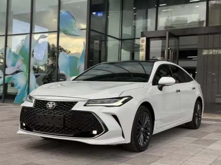 Toyota Avalon 2023 Model 2.5L Automatic Touring Premium Edition – фото 1