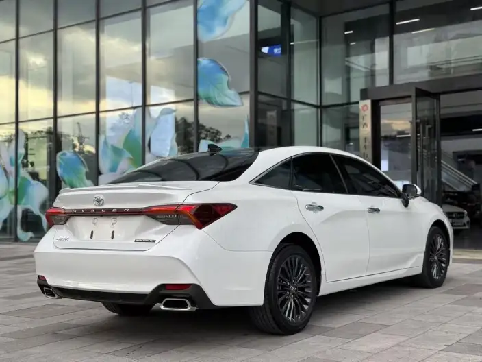 Toyota Avalon 2023 Model 2.5L Automatic Touring Premium Edition – фото 7