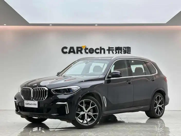 BMW X5 2022 Model Facelift xDrive 40Li M Sports Set – фото 1