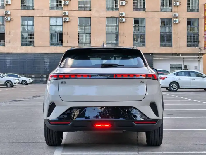 Lynk & Co 06 2025 Model Renew 1.5T Halo – фото 6