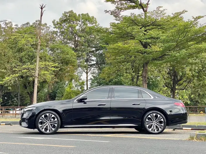 Mercedes-Benz E-Class 2025 Model Facelift E 300 L Luxury Model sedan – фото 3