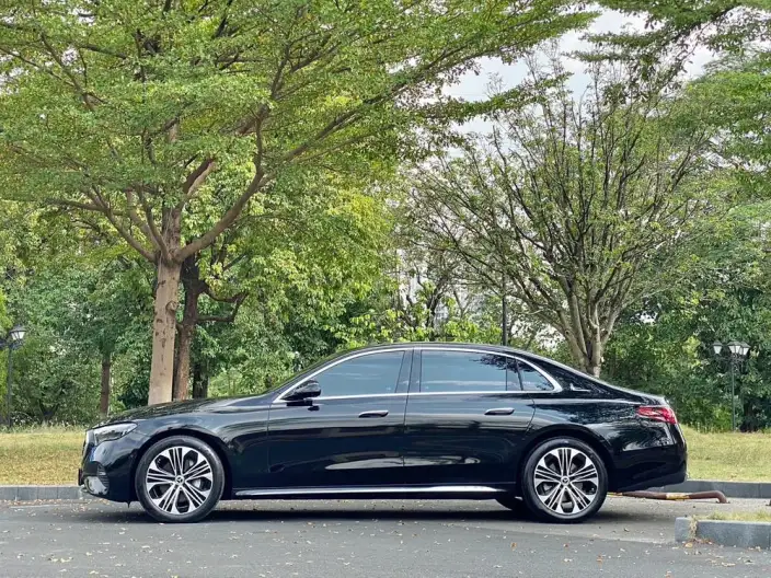 Mercedes-Benz E-Class 2025 Model Facelift E 300 L Luxury Model sedan – фото 3