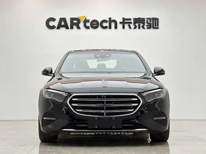 Mercedes-Benz E-Class 2024 Model E 300 L Luxury Model sedan – фото 2