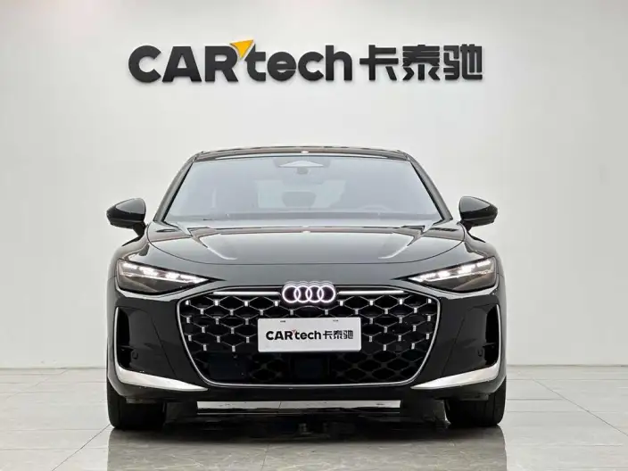 Audi A6L 2026 Model 2.0T Exclusive Model – фото 2