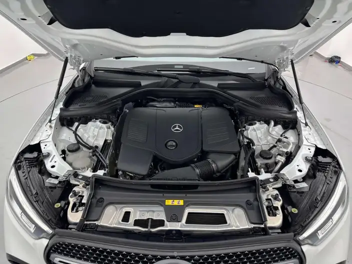 Mercedes-Benz GLC 2024 Model GLC 300 L 4MATIC Dynamic Model 5 seat – фото 8