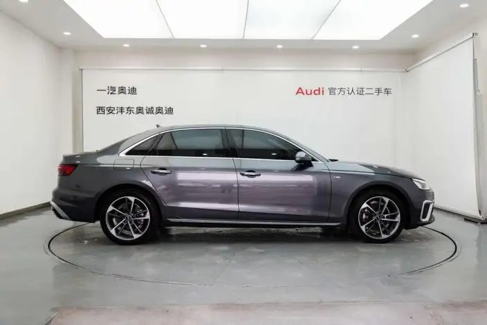 Audi A4 L 2022 Model 40 TFSI Fashion Dynamic Model – фото 5