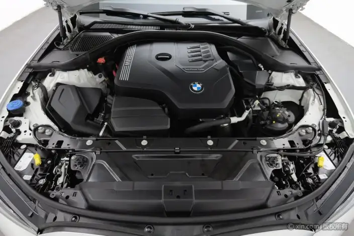 BMW 3 Series 2023 Model 325Li M Sports Set – фото 5