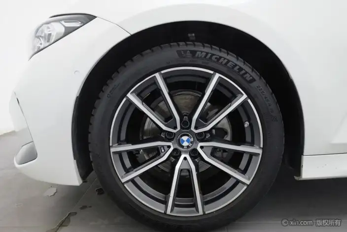 BMW 3 Series 2023 Model 325Li M Sports Set – фото 10