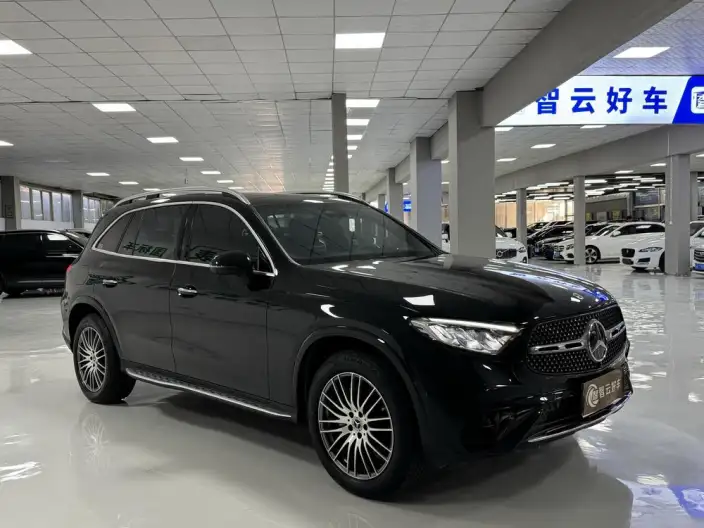 Mercedes-Benz GLC 2024 Model GLC 300 L 4MATIC Dynamic Model 5 seat – фото 3