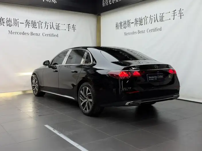 Mercedes-Benz E-Class 2024 Model E 300 L Fashion Model sedan – фото 4