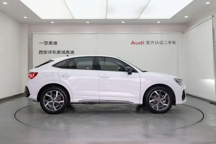AUDI Q3 Sportback 2020 Model 40 TFSI Fashion Model – фото 5