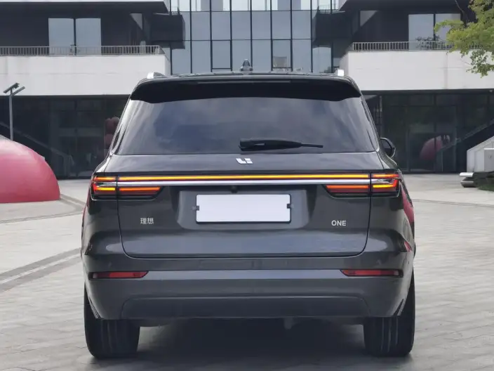 Li Auto ONE 2021 Model Extended Range 6 seat Edition – фото 6