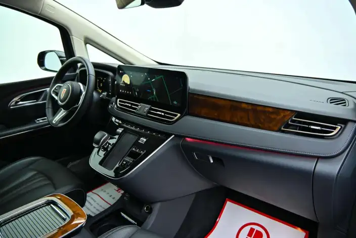 HONGQI HQ9 PHEV 2024 Model 4WD Deluxe Edition – фото 5