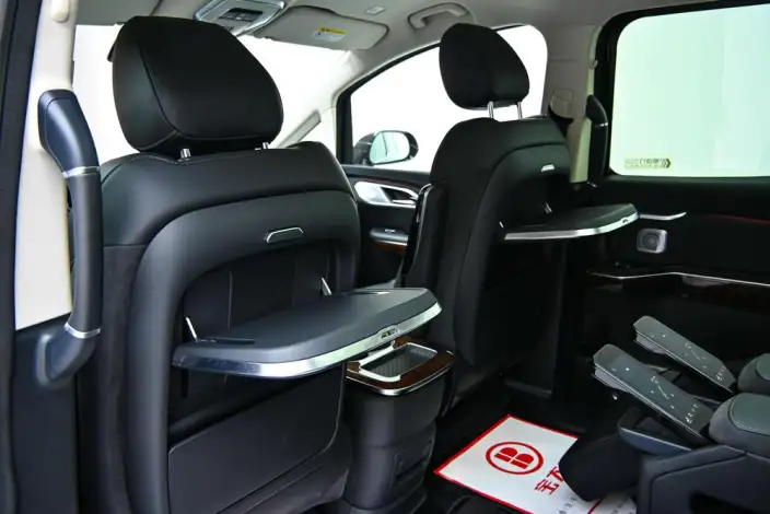 HONGQI HQ9 PHEV 2024 Model 4WD Deluxe Edition – фото 8