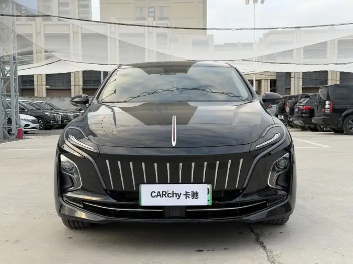 Hongqi E-QM5 2024 Model 500KM Travel Edition 100kW