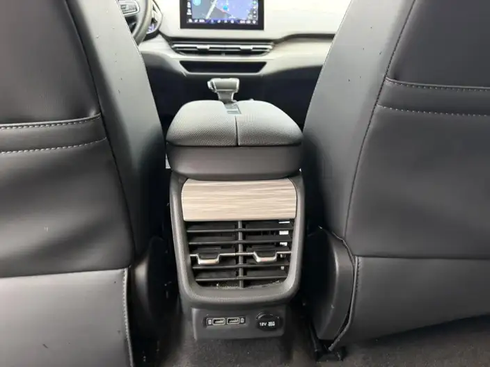 Hongqi E-QM5 2024 Model 500KM Travel Edition 100kW – фото 8