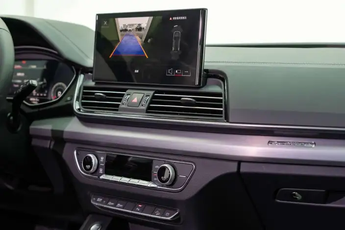 Audi Q5L 2024 Model 40TFSI Fashion Dynamic Model – фото 9