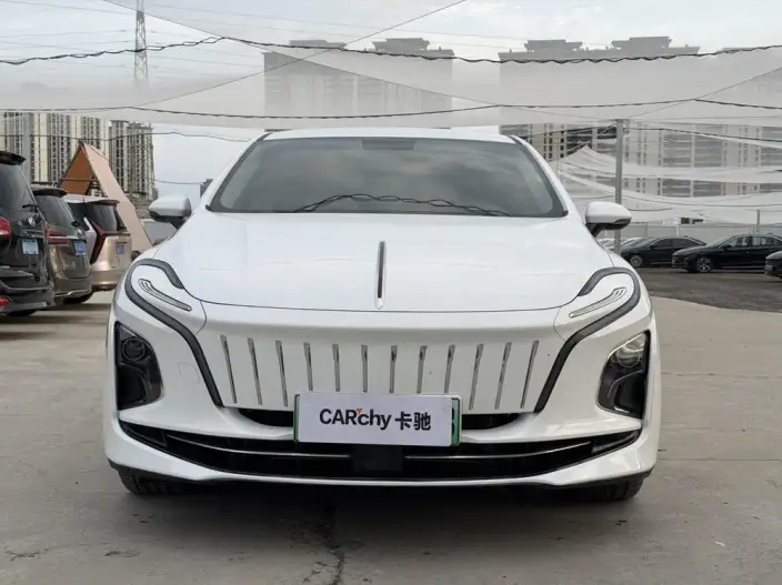 Hongqi E-QM5 2023 Model 560KM PLUS Edition 140kW
