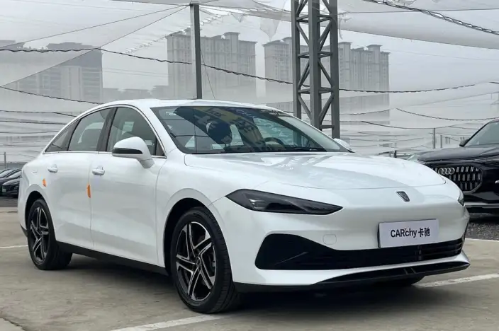Roewe D7 DMH 2023 Model 125 Beyond Edition