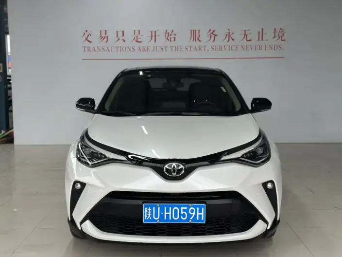 Toyota C-HR 2021 Model 2.0L Deluxe Edition – фото 2