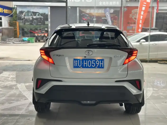 Toyota C-HR 2021 Model 2.0L Deluxe Edition – фото 5